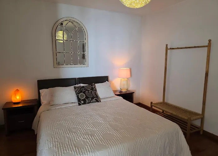 Alunita & Pirita - Peaceful Private With Garden, Terrace & Shared Kitchen Kwatera prywatna *